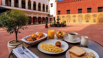 Desayuno