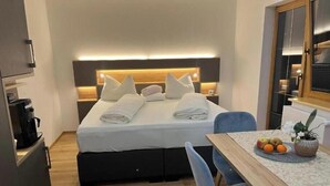 Room - Fellhornblick Vacation Rentals: Studio Apartment (Riezlern)