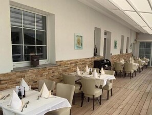 Outdoor dining - Fellhornblick Vacation Rentals: Studio Apartment (Riezlern)