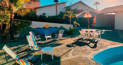 House with 5 bedrooms, swimming pool, on the street by the dam, waterfall and club in Tres Marias MG.