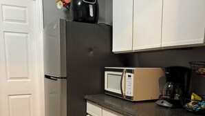 Unclassified image, 2 of 21, button - Charming 2BR Bungalow/Walkable Chantilly & Plaza Midwood Front Half of Home (Charlotte)