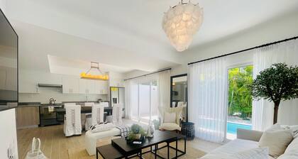 Excellent, comfortable, and luxurious home in Metro Country Club