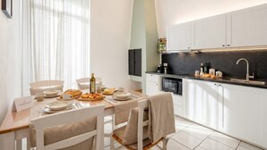 Dining - ALL Modugno | Elegant 2BR Retreat Near Bari (Modugno)