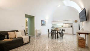 Living area - ALL Modugno | Elegant 2BR Retreat Near Bari (Modugno)
