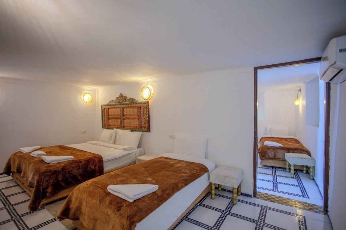 In-room safe, free WiFi