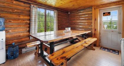 The Cabin, at Ledge's Edge