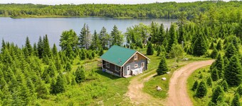 The Cabin, at Ledge's Edge