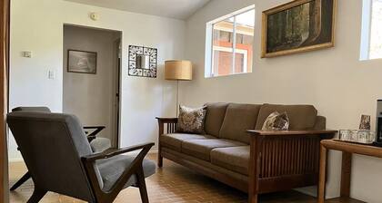 Private Foothill Cabin • 7 Min to Colleges