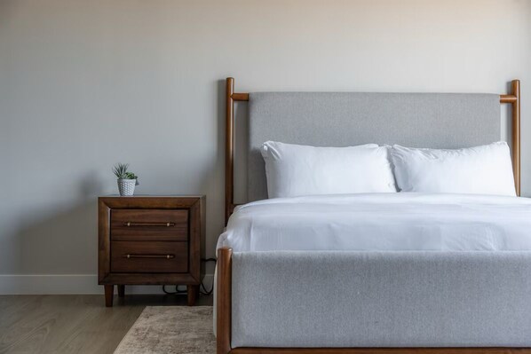 Internet, bed sheets