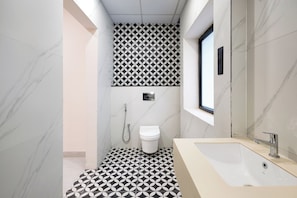 Bathroom - Monday Hotels & Suites Madhapur (Madhapur)