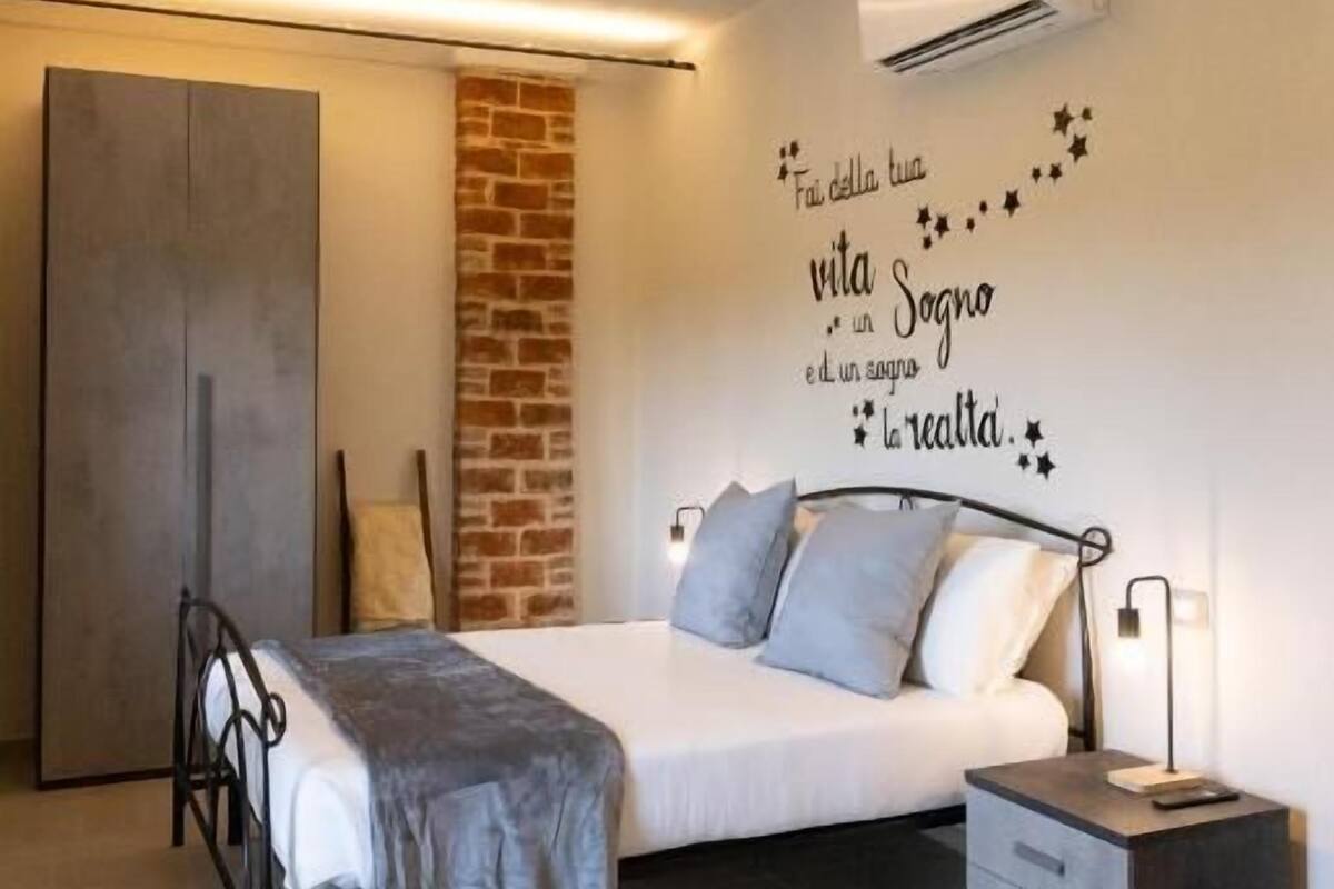 Double Room, Balcony, Garden View | In-room safe, free WiFi