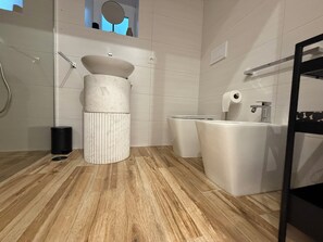 Bathroom - Vrbo Property (Napoli)
