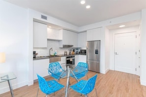 Private kitchen - Downtown Miami and near Kaseya Center, DeluxeBR (Miami)
