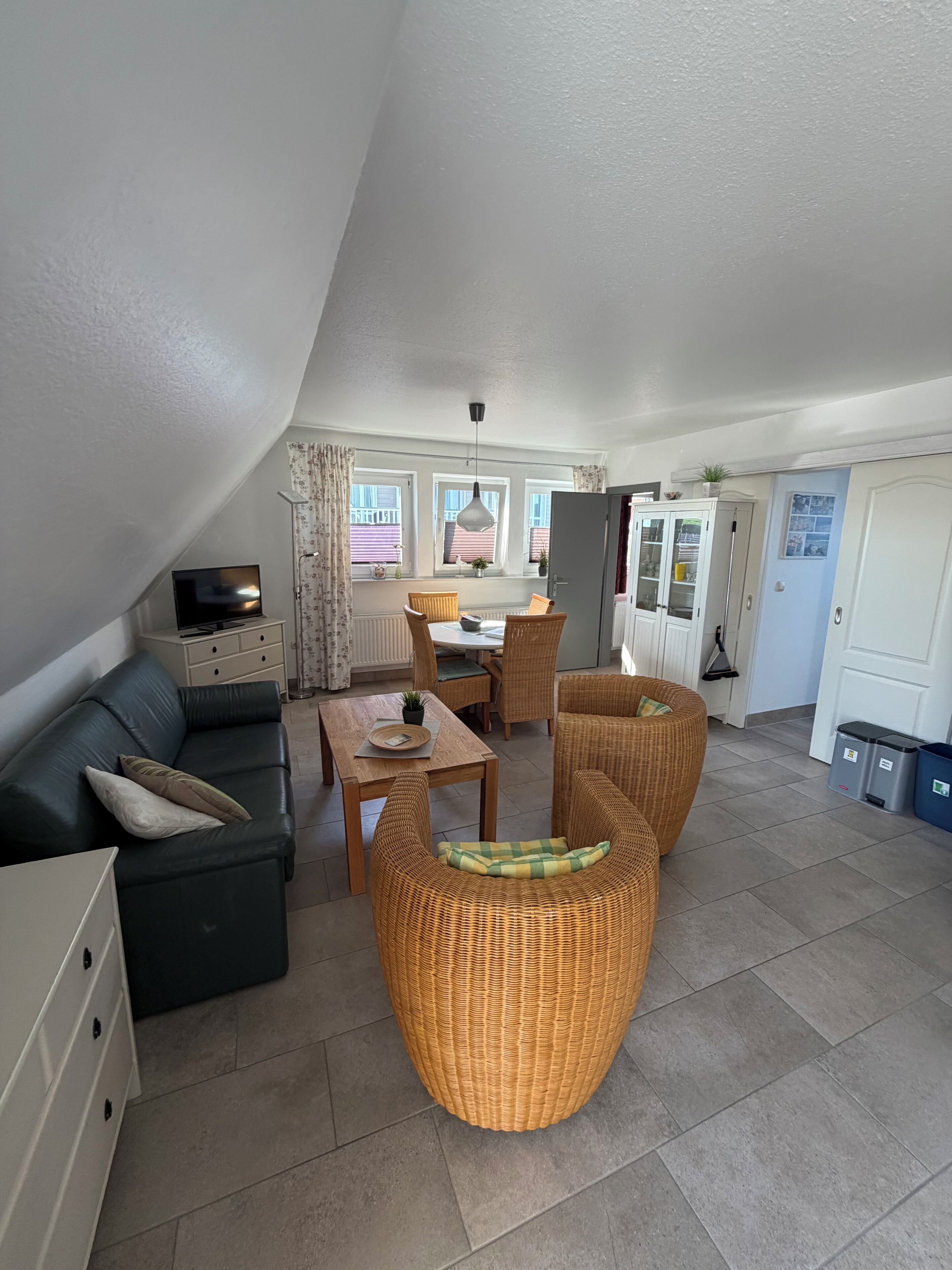 Classic-Apartment, Balkon | Wohnbereich