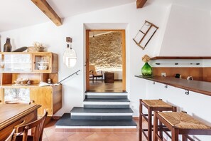 Interior - JUST LIKE THE OLD DAYS - APRICALE, a historic Ligurian estate. Parking just a few meters away (Apricale)