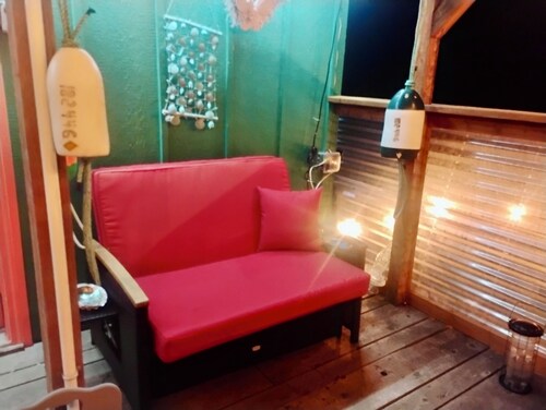 Peaceful 1-bedroom cabin in adorable Moclips perfect for relaxing