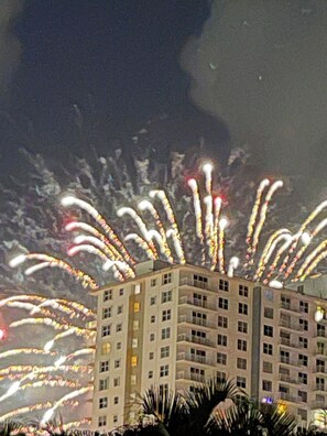 Unclassified image, 3 of 31, button - “No worries “ (Pompano Beach)