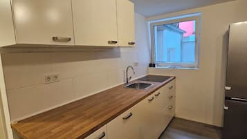 Standard Apartment | Private kitchen