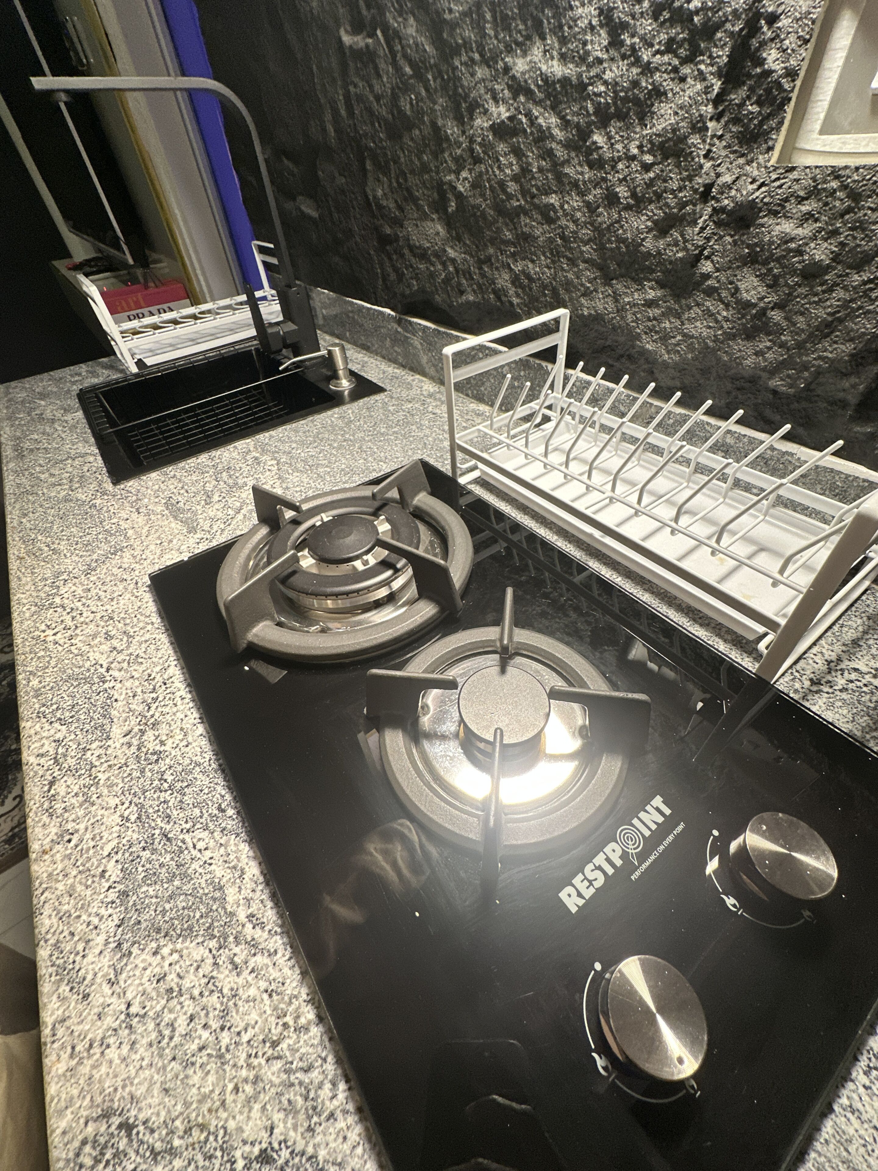 Luxury Room, 1 King Bed, Garden View, Executive Level | Private kitchen