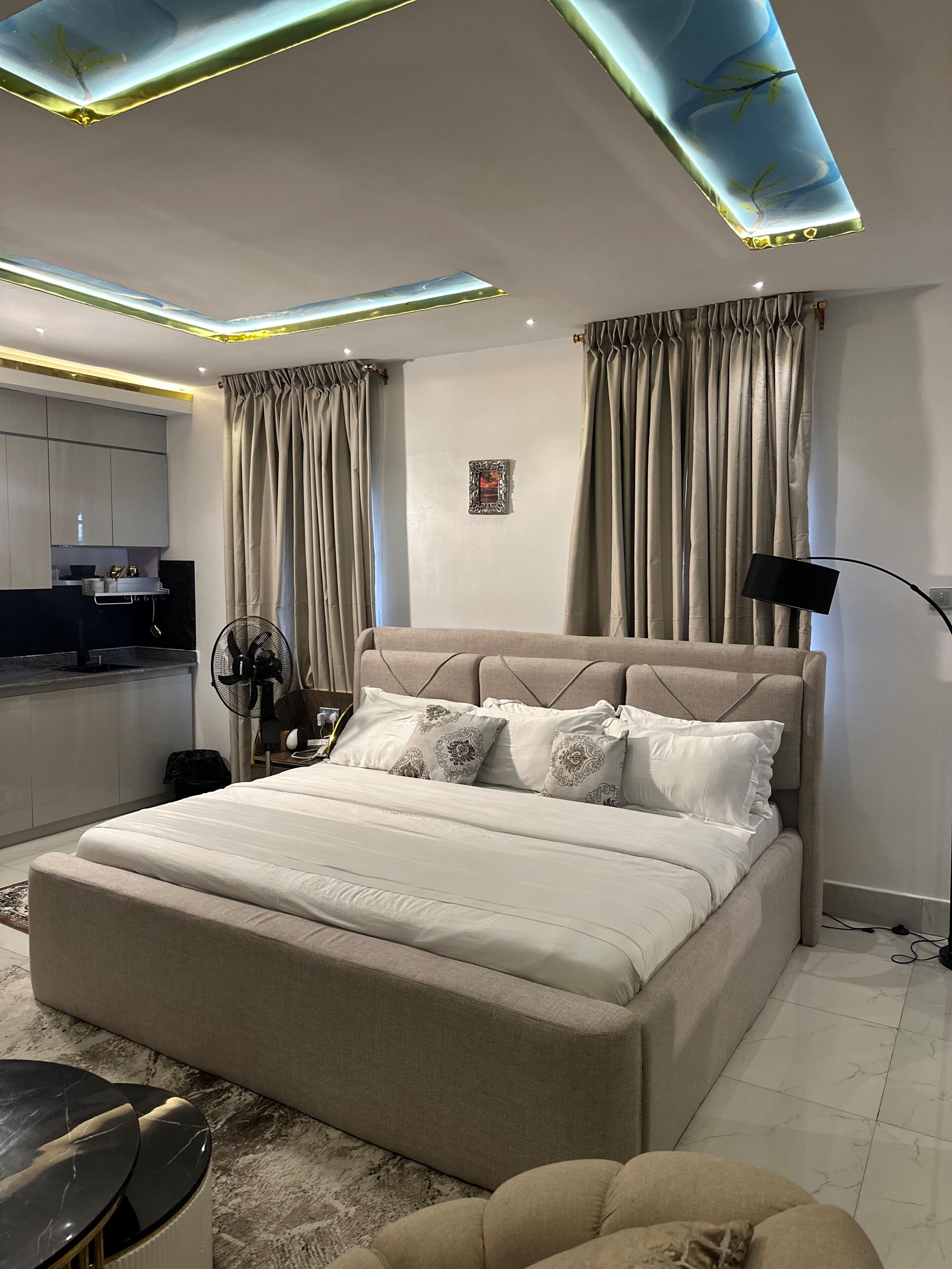 Family Apartment, 3 Bedrooms, Kitchenette, Lake View