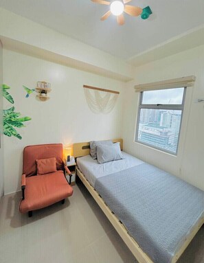 Wifi gratis y ropa de cama 