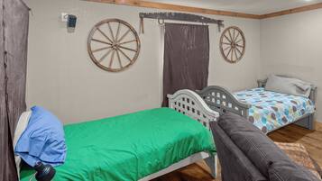 1 slaapkamer, reisbedje, gratis wifi, beddengoed