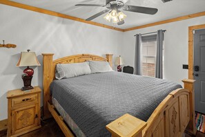 1 bedroom, travel cot, free WiFi, bed sheets