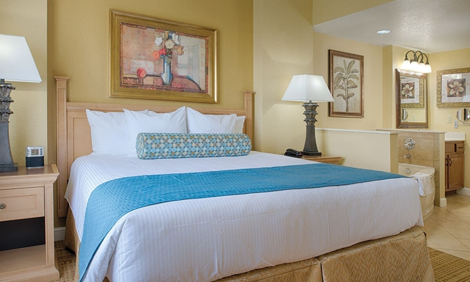 2 bedrooms, in-room safe, iron/ironing board, WiFi