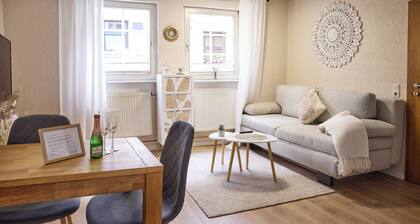 Centrally located on the market square, high-speed Wi-Fi for 2–4 people