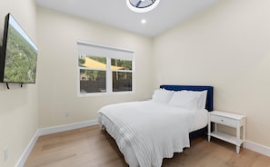 5 dormitorios, tabla de planchar con plancha, wifi gratis y ropa de cama