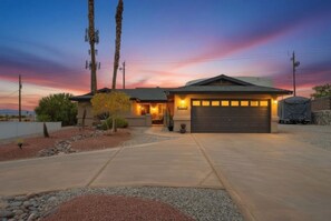 Exterior - Rango Desert Retreat | Private Pool (Lake Havasu City)