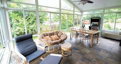 3 Bedroom | Oasis on Oakwood
