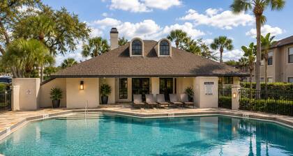 Charming Flat in Winter Park!