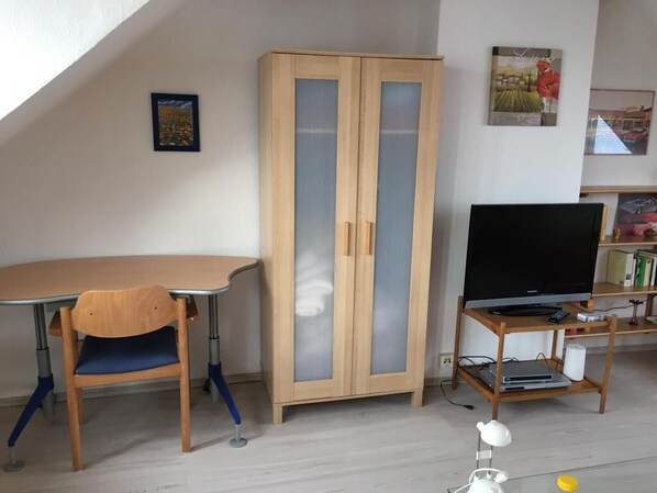 Interior - TRADE FAIR DÜSSELDORF APARTMENT (Duisburg)