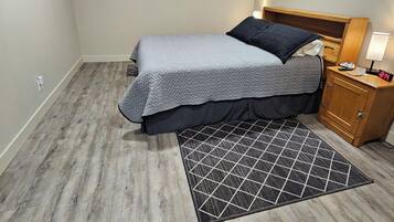 1 chambre, bureau, Wi-Fi gratuit, draps fournis