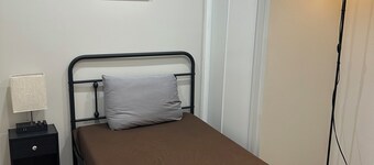 Wonderful studio unit with central AC and separate entrance in Niagara Falls.