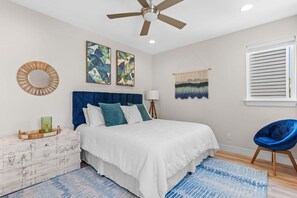 4 bedrooms, iron/ironing board, free WiFi, bed sheets - Rooftop Retreat w/ Gulf Views + Pool (Inlet Beach)