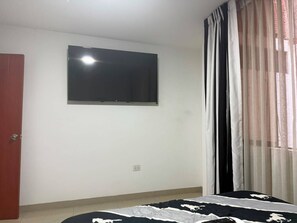 Seterika/papan seterika, Wi-fi percuma 