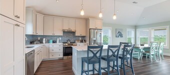 The Fourth Watch - 4x4 Carova Beach, Ocean View, Brand New, Linens, Flex Stays