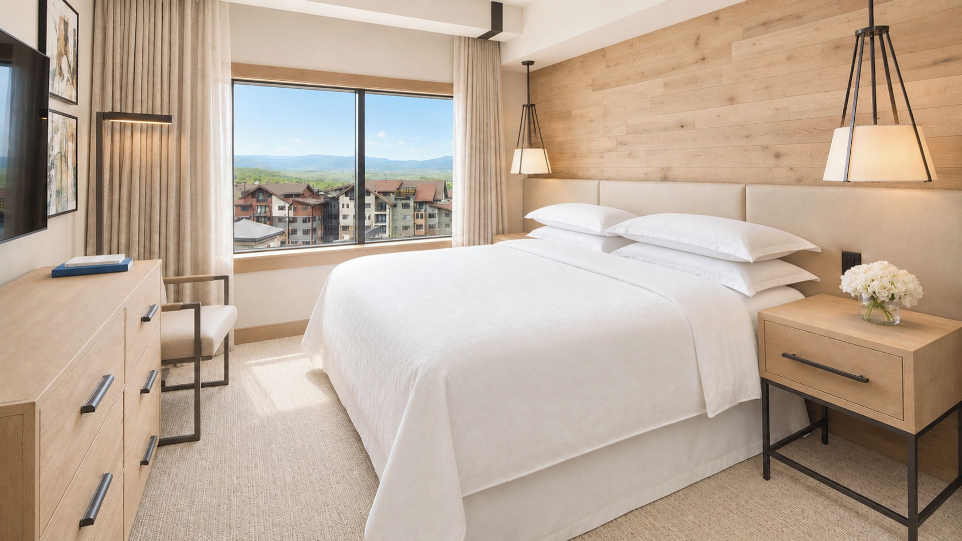 2 slaapkamers, een kluis op de kamer, een bureau