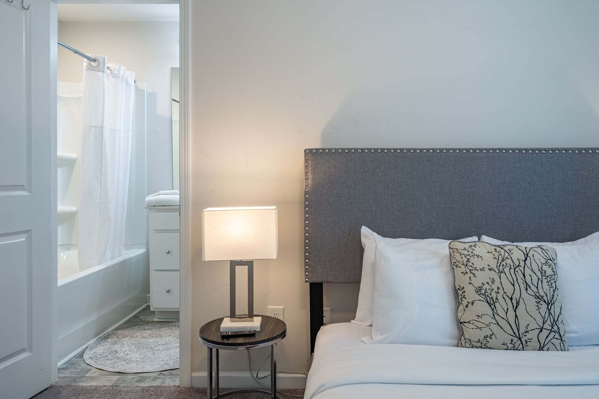 Desk, iron/ironing board, WiFi (free), bed sheets