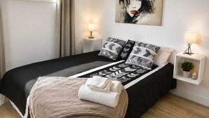 Room - Lakefront & Stunning Views - Les 3 Soeurs (Hébertville)