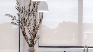 Kaffetrakter/tekoker, kjøleskap, mikrobølgeovn og ovn