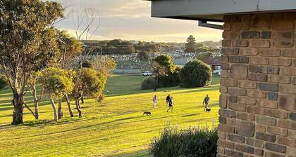Hopkins View Holiday Home