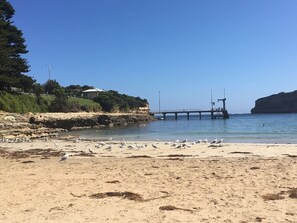 Platja a a prop 