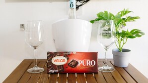 Alimentos y bebidas