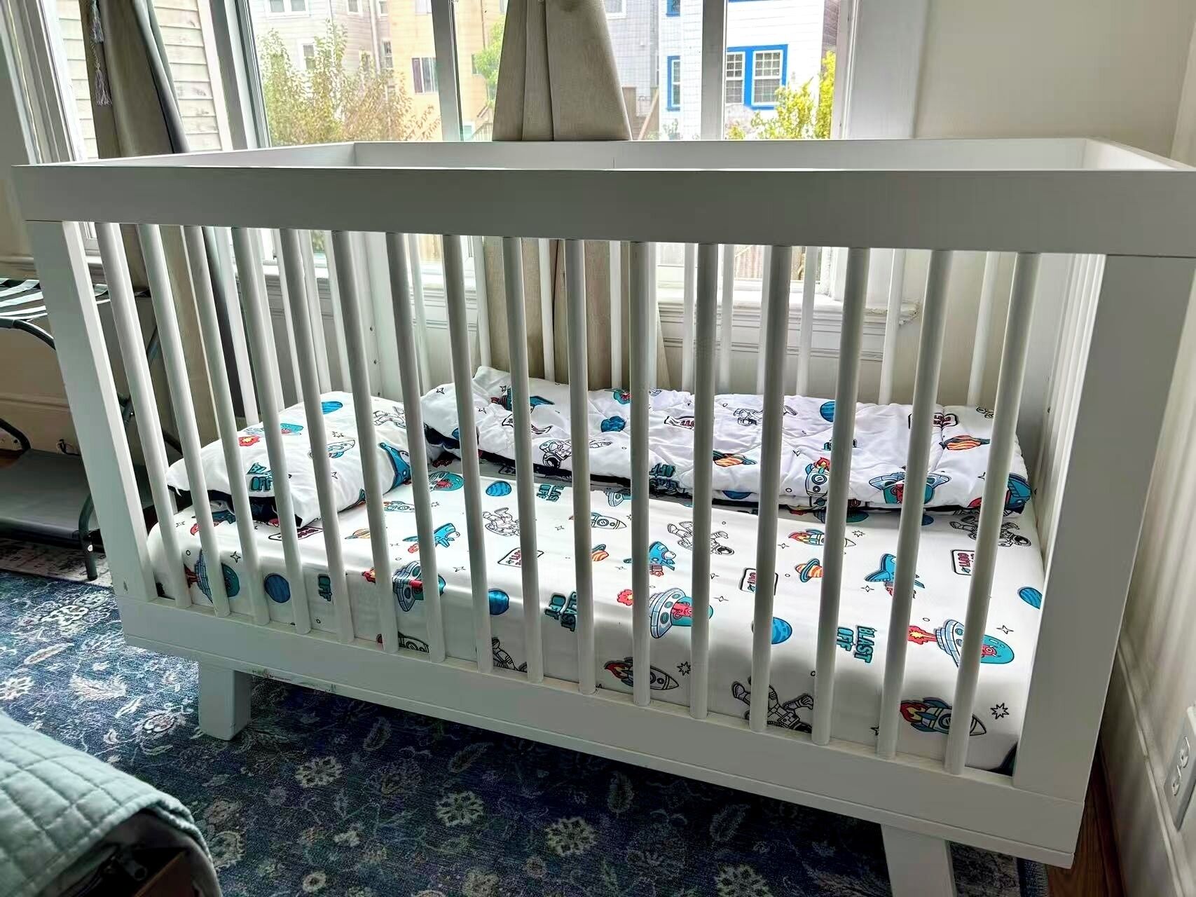 3 bedrooms, iron/ironing board, WiFi (free), bed sheets