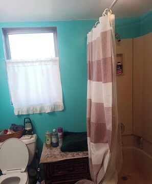 Towels, soap, toilet paper