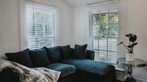 Living area - Uffington House & Cottage (Daylesford)