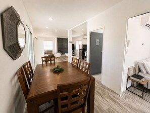 Dining - Tranquil 2-bedroom apartment with AC in charming Guanica (Guanica)